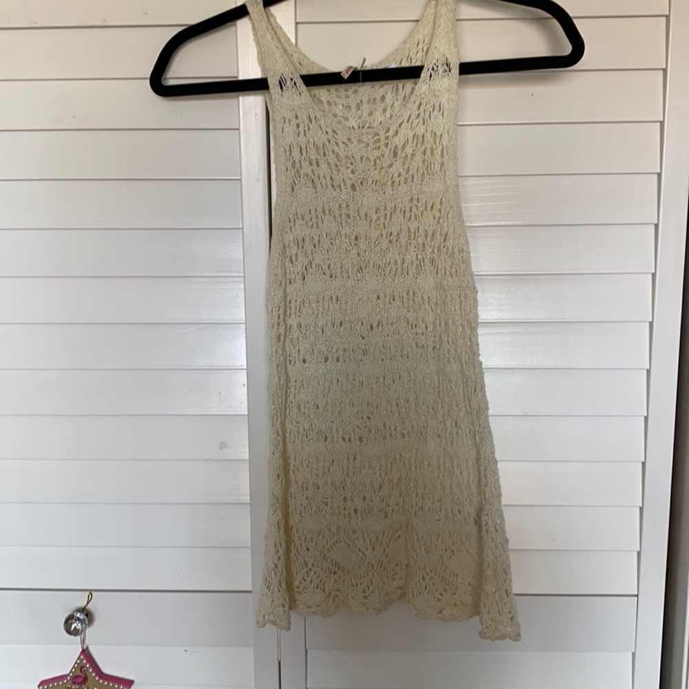 Brown scooter lace top